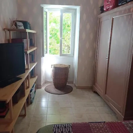 Holiday home Maison De Village, Charmante Et Authentique, Haute-corse *