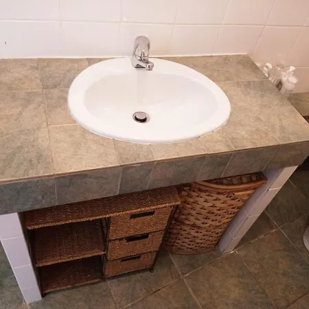 Maison De Village, Charmante Et Authentique, Haute-corse *